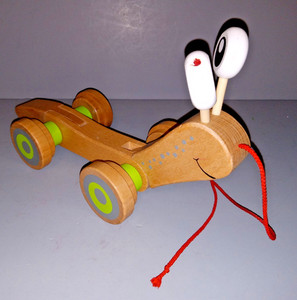Hape Wooden Snail Pull Toy Toddler Montessori Walk-Along Sensory Worm Wobbly Eye