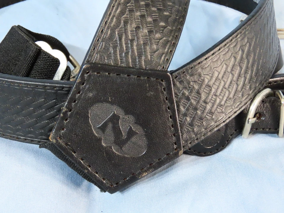 VTG Nocona Boots TOOLED BLACK LEATHER SUSPENDERS Heavyweight BIG CLIPS Western - Image 3 of 4