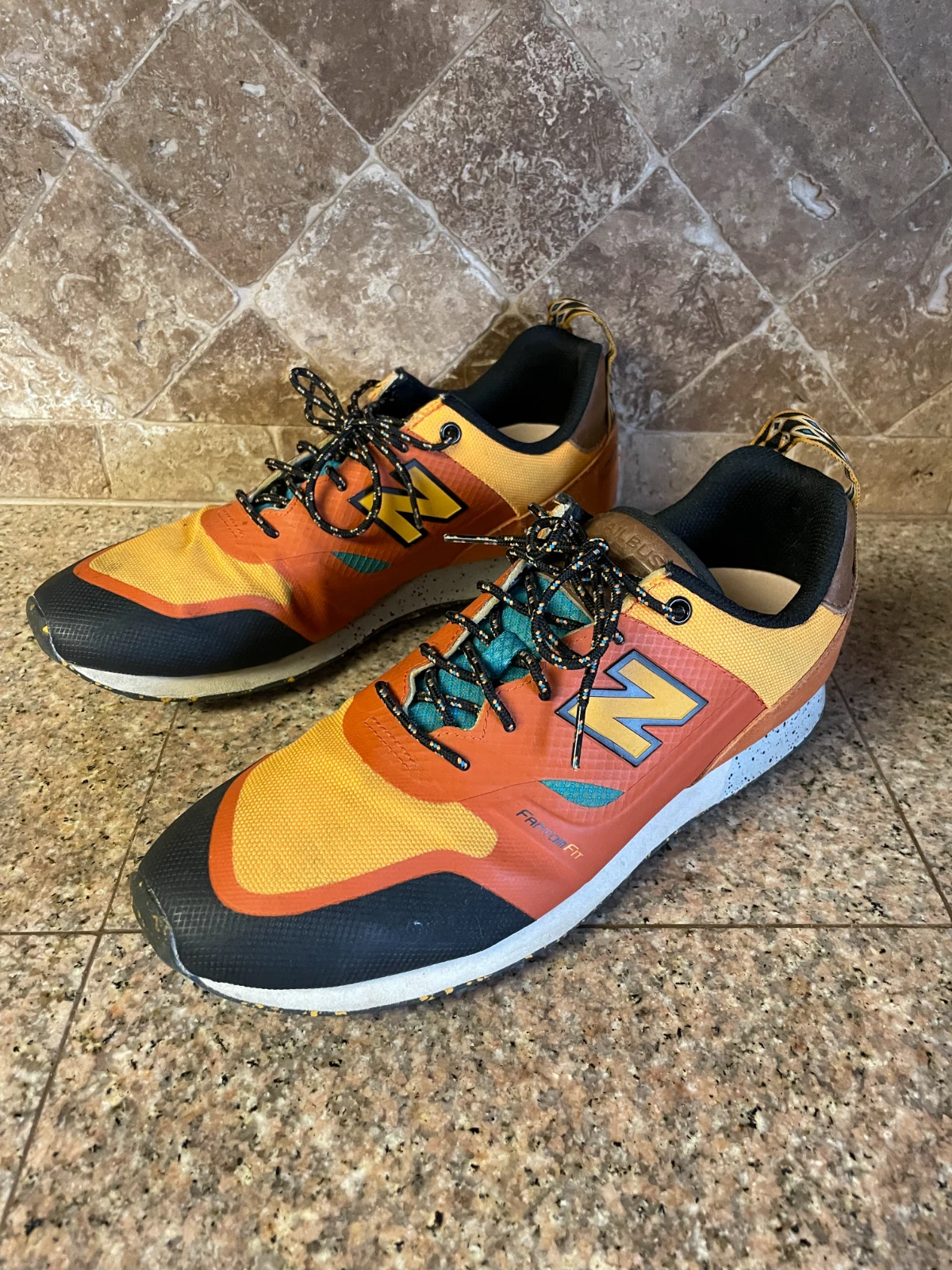 New Balance Trailbuster Sneakers Men 11 D Re-Engineered Hiking Trail Run TBTFAAA