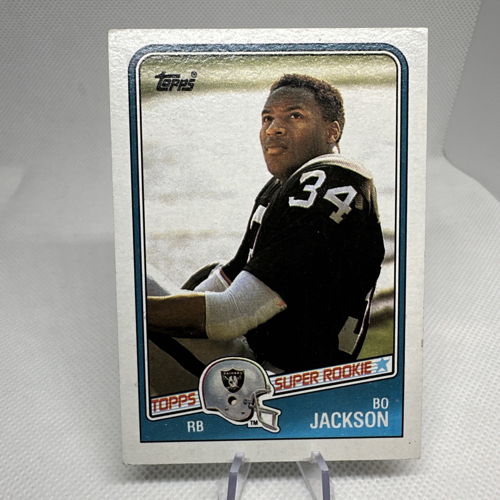 1988 Topps - Bo Jackson #327 (RC)