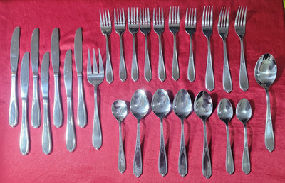 Farberware Stainless Steel CASSELBURY  18/8 Retired partial set