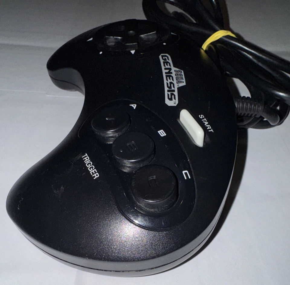OEM Genuine Sega Genesis Controller 1650 Cleaned Tested & Works - Image 4 of 4