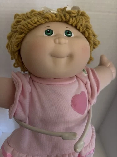 Cabbagepatch Kids Vintage 25th Anniversary Edition CPK Blonde Hair Green Eyes