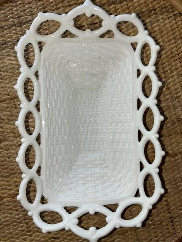 Milk Glass Rectangle Shape Nesting  Basket Vintage Great Shape Westmoreland