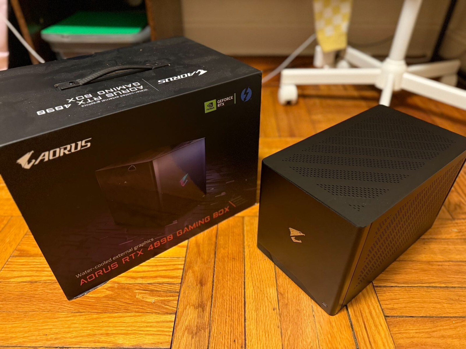 [OPENBOX] GIGABYTE AORUS GeForce RTX 4090 Gaming Box eGPU External