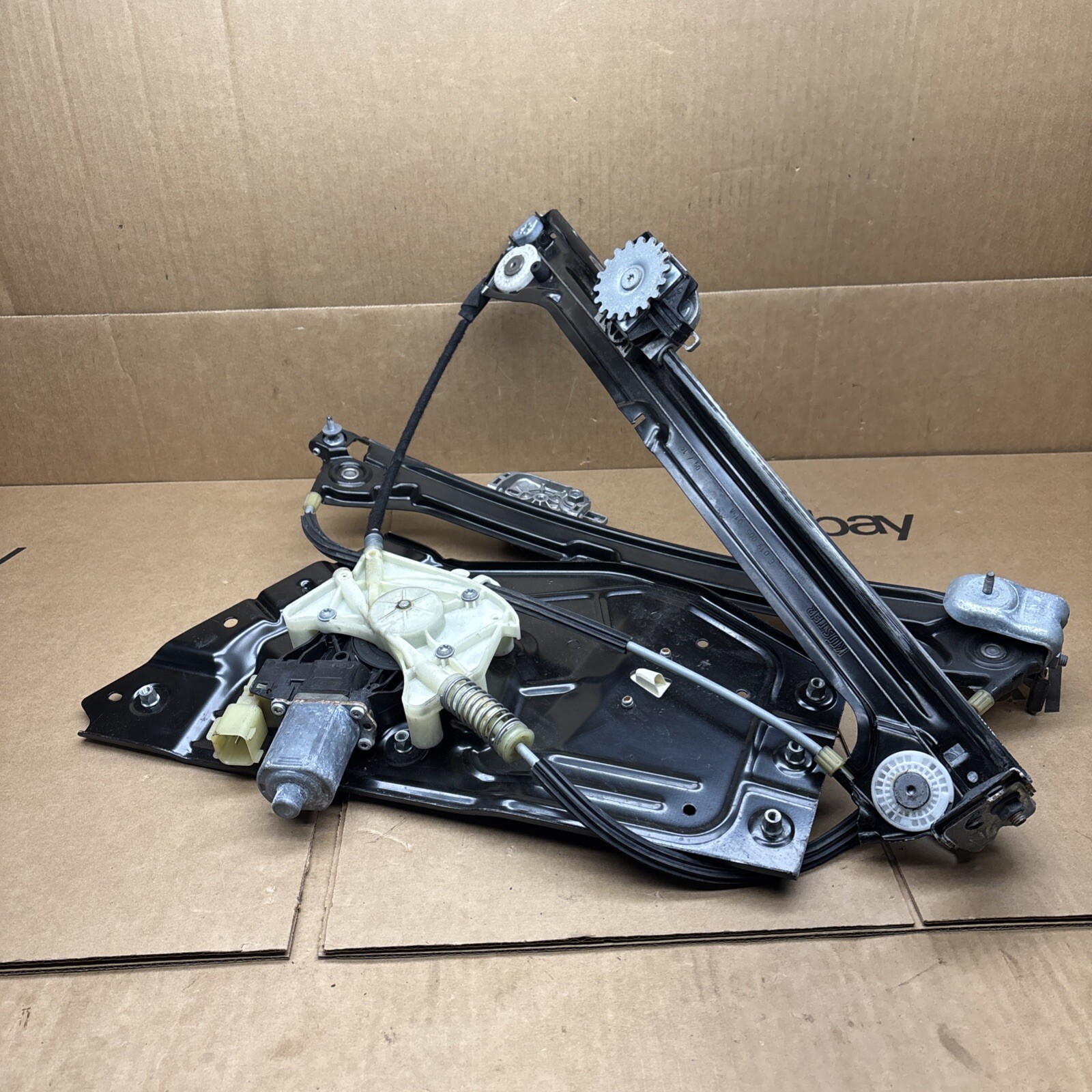 2014-2020 MASERATI QUATTROPORTE FRONT LEFT LH DOOR WINDOW REGULATOR MOTOR OEM