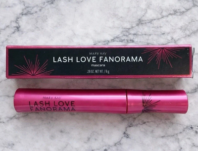 New In Box Mary Kay Lash Love Fanorama Black #142038 ~ Full Size