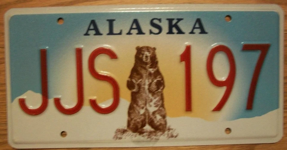 SINGLE ALASKA LICENSE PLATE - JJS 197 - KODIAK BEAR - Image 1 of 1