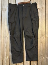 5.11 Tactical Men’s Cargo Pants 42x32 Black Utility Ripstop