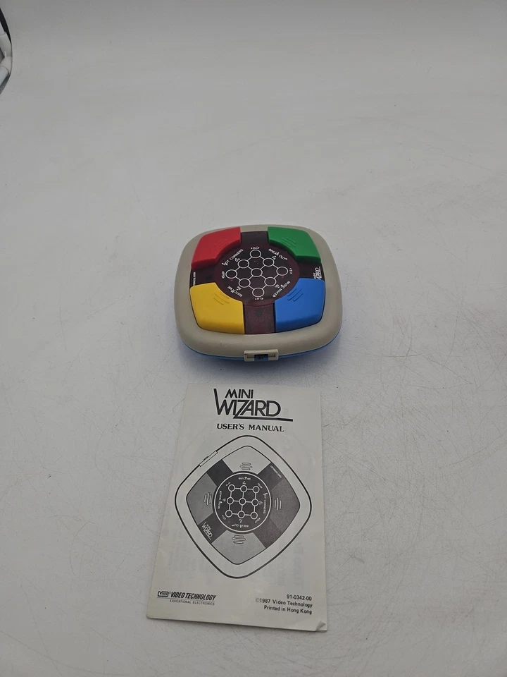 Vintage 1987 VTech Mini Wizard Electronic Handheld  Game - Image 2 of 4