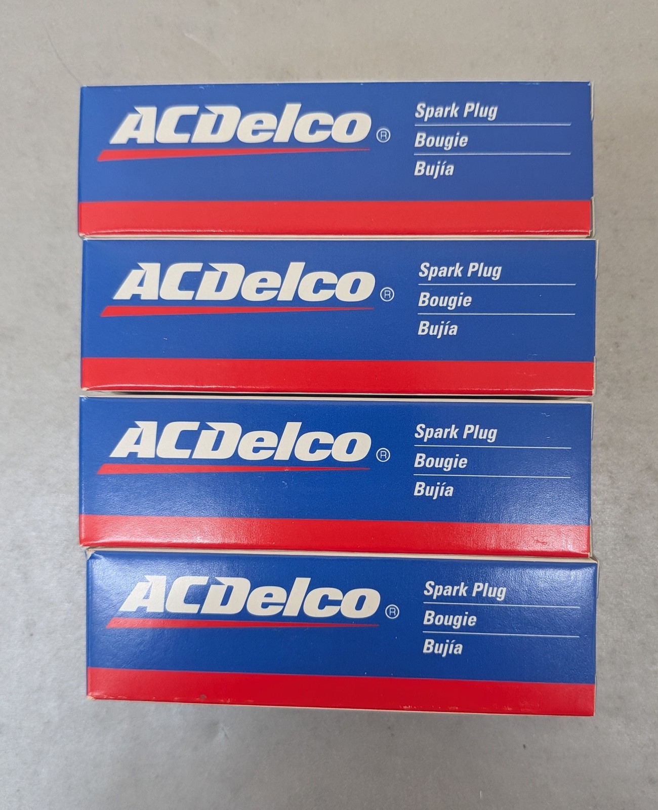 Pack of 4 GM ACDelco 19354430 R45TSX Spark Plugs 