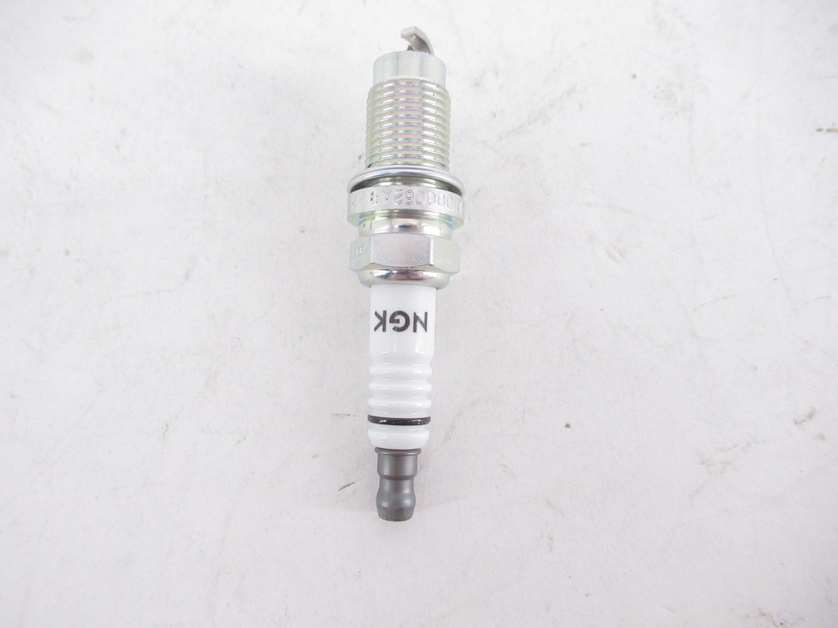 【SPARK】Audi A5DTM n°10 2012 #S13 NGK Spark Plug Set- Audi / 5.2L V10 / C6 S6 / D3 S8