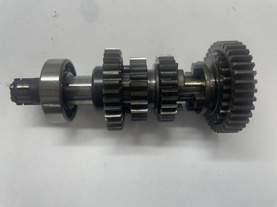 1982-1983 HONDA CM250 CM 250 C CUSTOME TRANSMISSION TRANNY COUNTER GEAR SHAFT