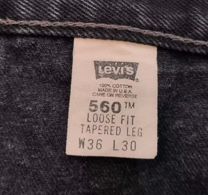 Vintage Levis 560 Loose Fit Tapered Leg Black Denim Jeans Men's Sz