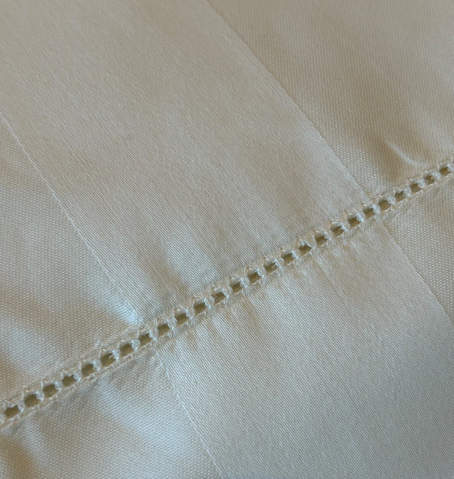 Peacock Alley 550 Thread 100%Egyptian Cotton Sheets Sheet Set Ivory Stripe QUEEN - Image 4 of 4