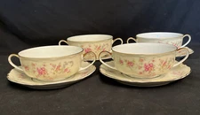 Beautiful set of 4 Hutschenreuther Cream Soup Double Handled Bowls, No wear...