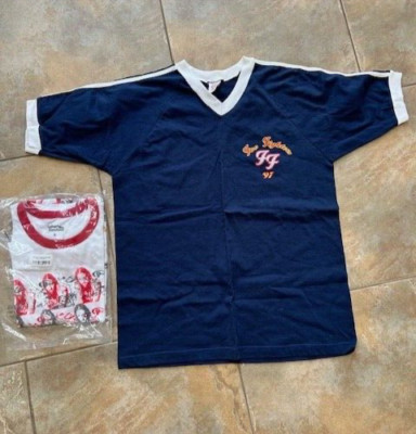 Neil Young Foo fighters イベント Tシャツ 2012年 Neil Young Foo fighters イベント Tシャツ 2012年 - メルカリ