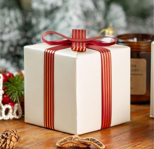 Carta da imballaggio Off White opaca tinta unita 17"X32,8' per confezione regalo Natale - Foto 4 di 5