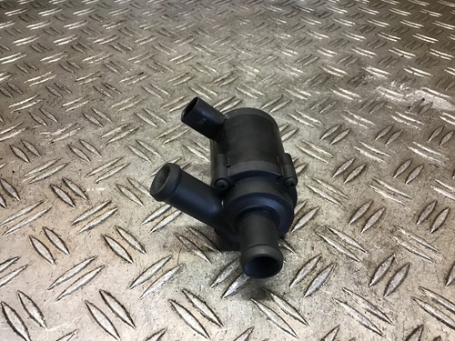 474838 Zusatzwasserpumpe/Wasserpumpe Audi A3 Cabriolet (8P) 1K0965561J