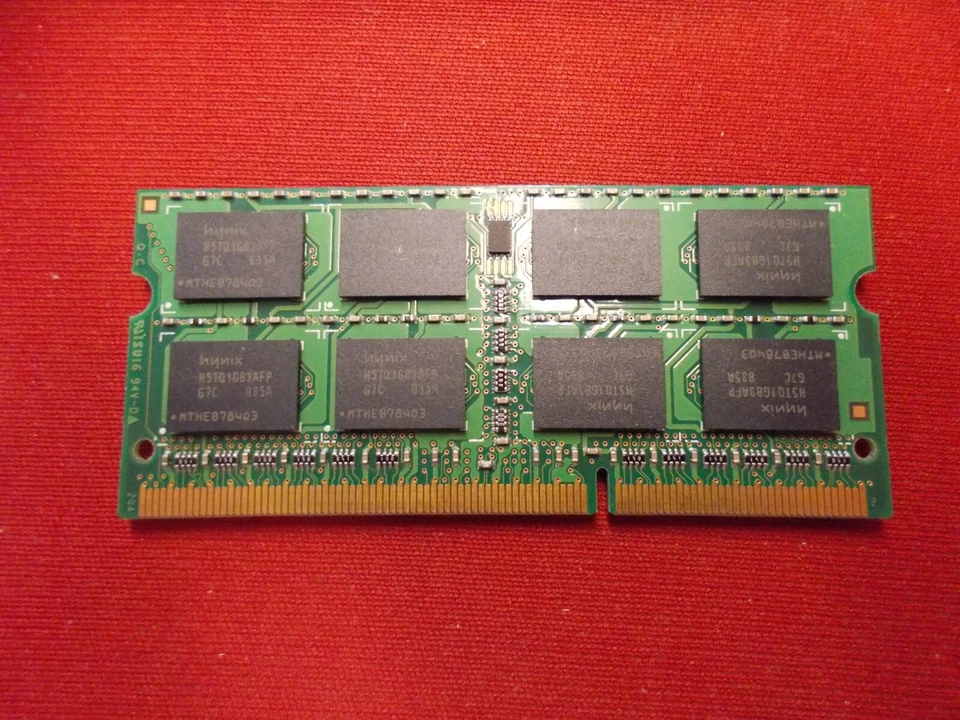 Hynix, 2GB, DDR3 1066MHz, PC3-8500S-7-10-F1, HMT125S6AFP8C-G7 N0 AA. #SU-360 - Image 2 of 2