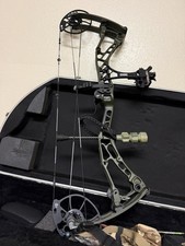 Bowtech Solution LS Right Handed 70pound