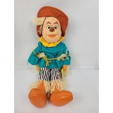 The Wizard Of OZ Scarecrow 16.5" Plush Doll by Turner Entertainment Company