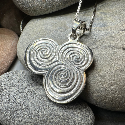 Artisan Newgrange Triple Spiral Necklace Irish Ireland Pagan Pendant 925 - Picture 5 of 9