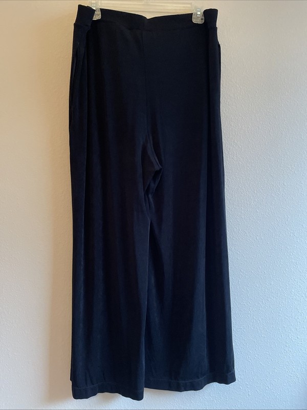 Ladies Pants by Chicos Size Xl Black Ankle Length Side Pockets Elastic Waist