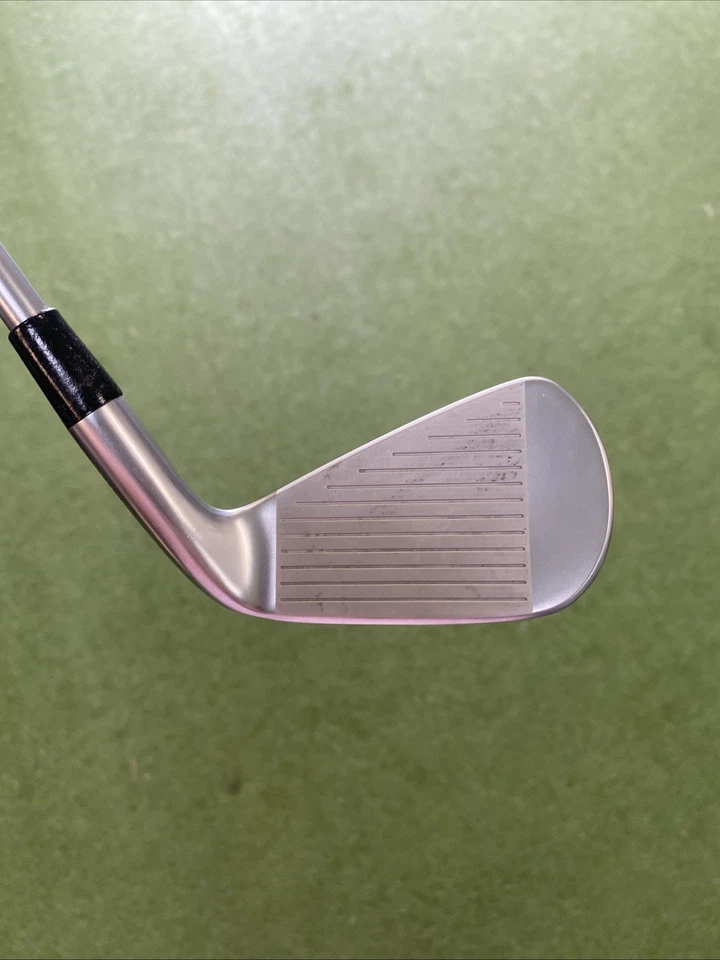 Used LH Srixon ZXiU 23* 4 Iron Harrison Striped Graphite Regular Flex - Image 3 of 4