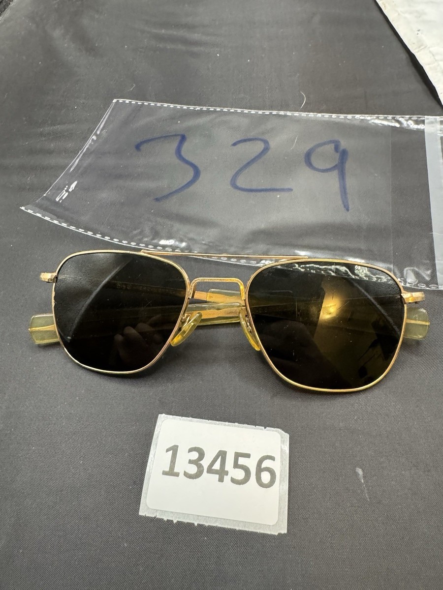 VINTAGE AMERICAN AO OPTICAL 1/10 12K GF 5 1/2 AVIATOR SUNGLASSES