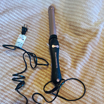 Beachwaver B1 1 in Rotating Curling Iron Ceramic 410°F 3 Settings Black/Rose