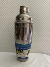 Grand Gourmet 24 Oz Cocktail Shaker With 1 Oz Jigger Cap