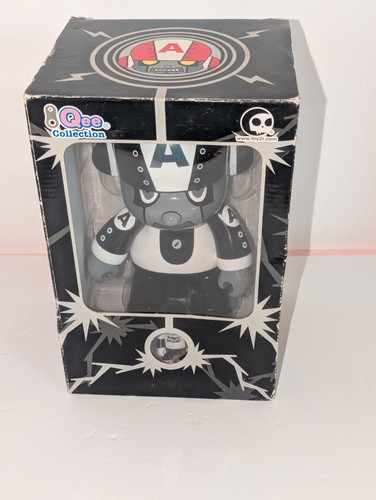 Toy2R 2007 Qee Collection Akira Yamaguchi Robo-A-Mon Ver 8" Vinyl Figure MIB - Picture 11 of 11