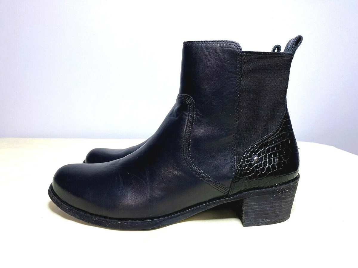 Ugg Australia Cordovan Keller Croc Leather Ankle Chelsea 
