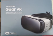 Samsung SM-R322NZWAXAR Gear VR Headset - Frost White