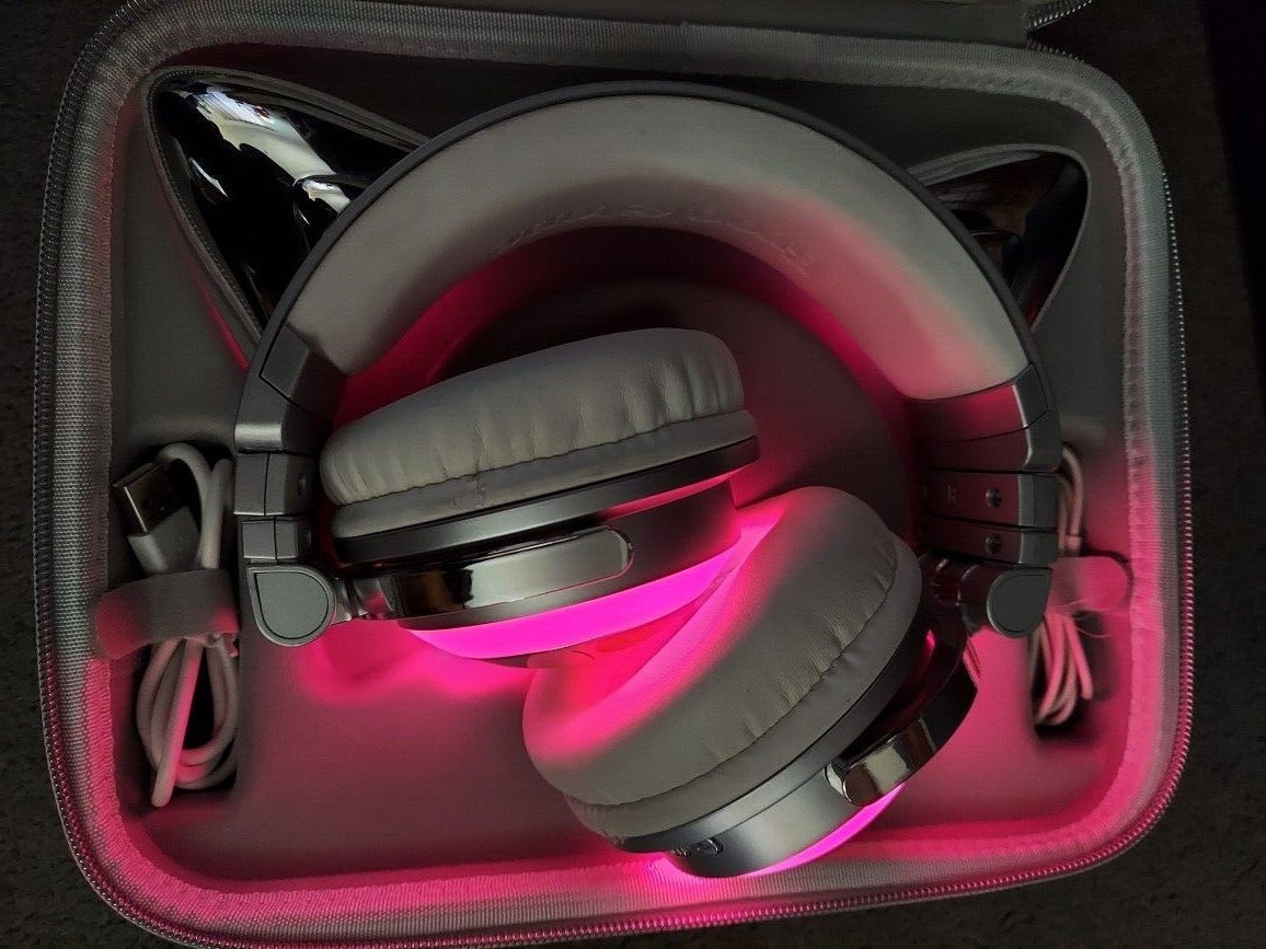 Limited Edition Ariana Grande Wireless Bluetooth Cat Ear