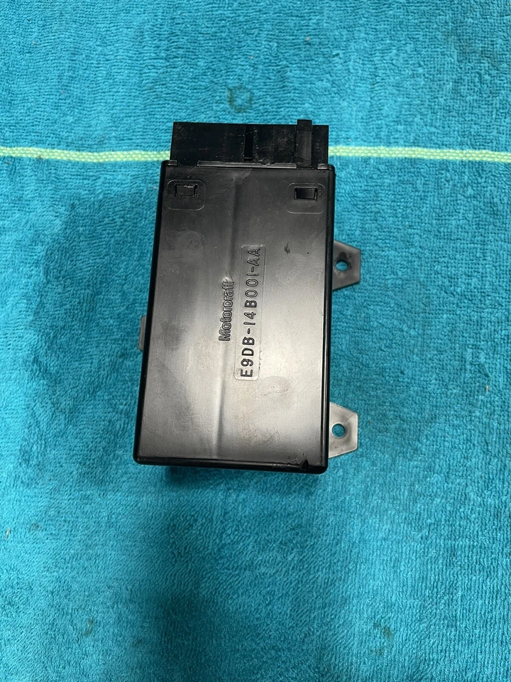 Módulo de computadora de entrada sin llave 1989 1990 1991 1992 Thunderbird Cougar Ford SC XR7 Foto 2 de 4