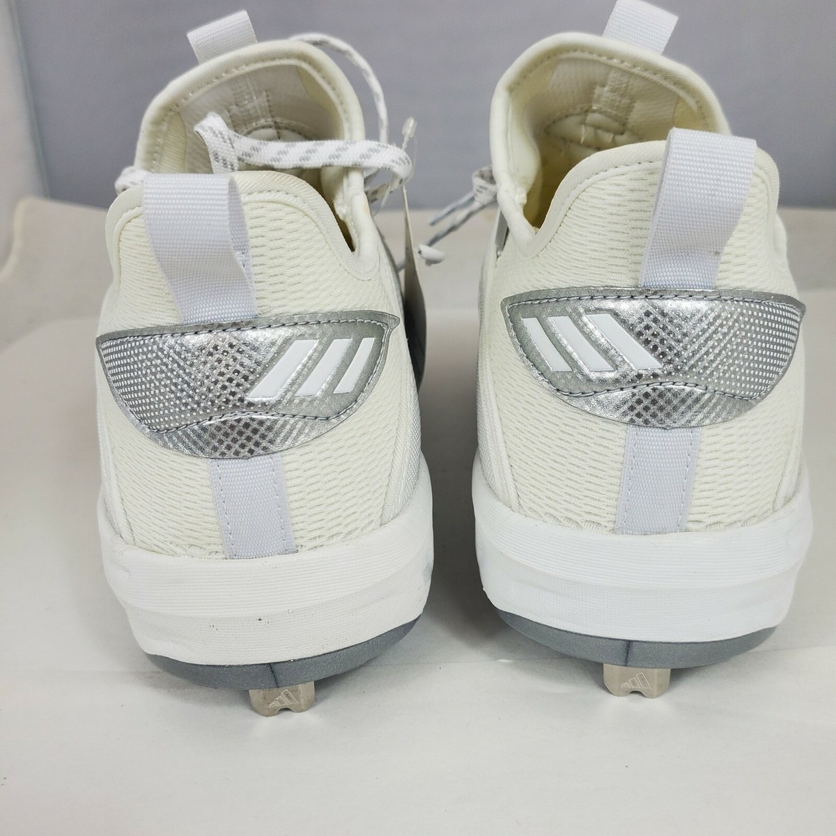 Mens Adidas Icon 6 Low Metal Baseball White/Silver Cleats 