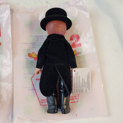 McDonald's MADAME ALEXANDER MEMORIES OF A LIFETIME BRIDE & GROOM Cake Topper - Picture 5 of 7