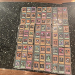 old yugioh cards for sale 4000+ MIXED BULK CARD LOT FROM HUGE COLLECTION COMMONS RARES & 100 HOLOS : Toys & Games Classic Yugioh Cards | eBay