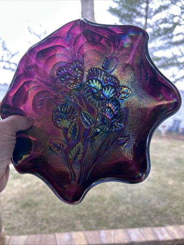 Carnival Glass Dish by Imperial Amethyst Purple PANSY Pattern Ruffled Cut Arcs - Picture 16 of 24