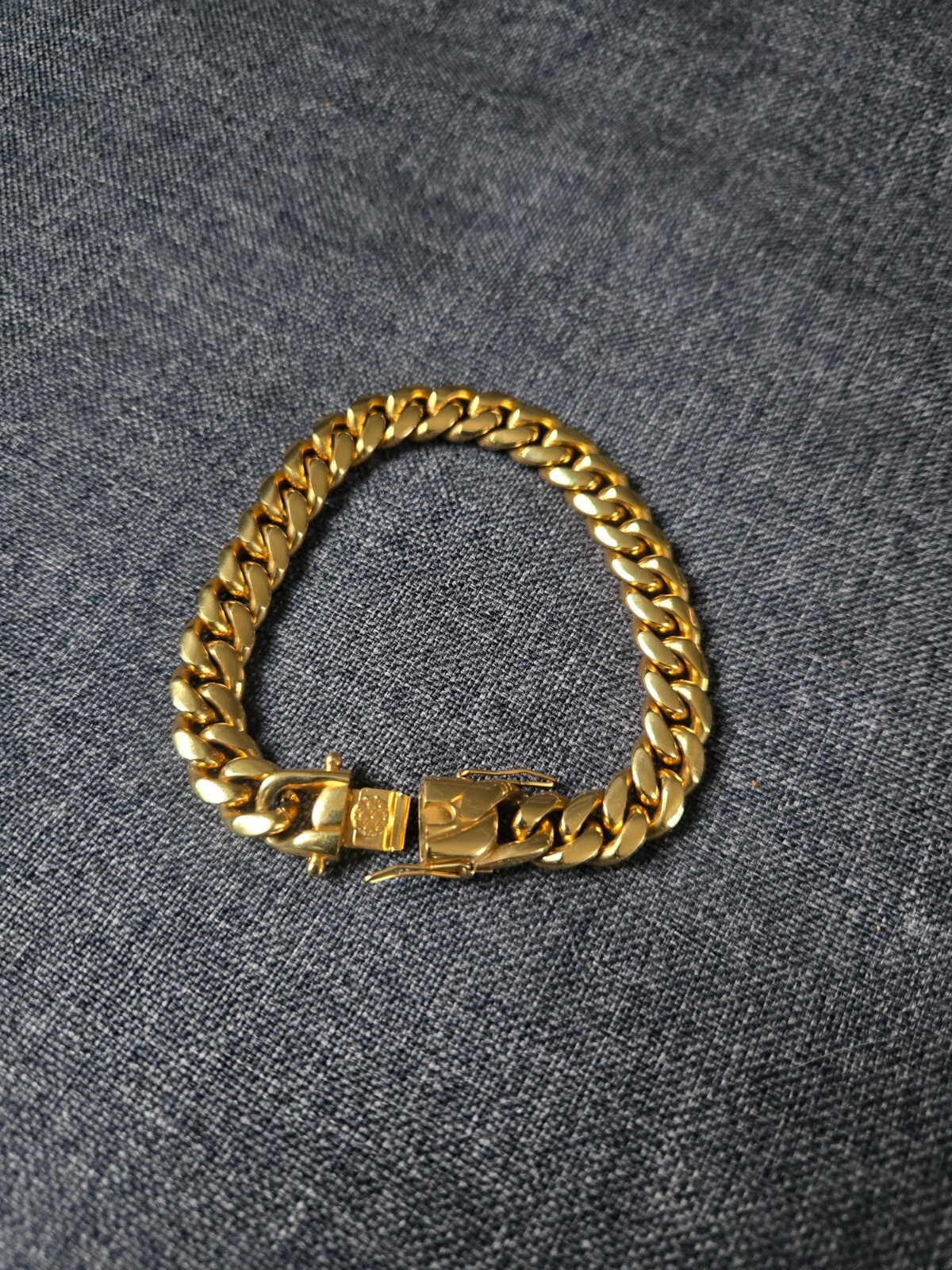 bracelet-image