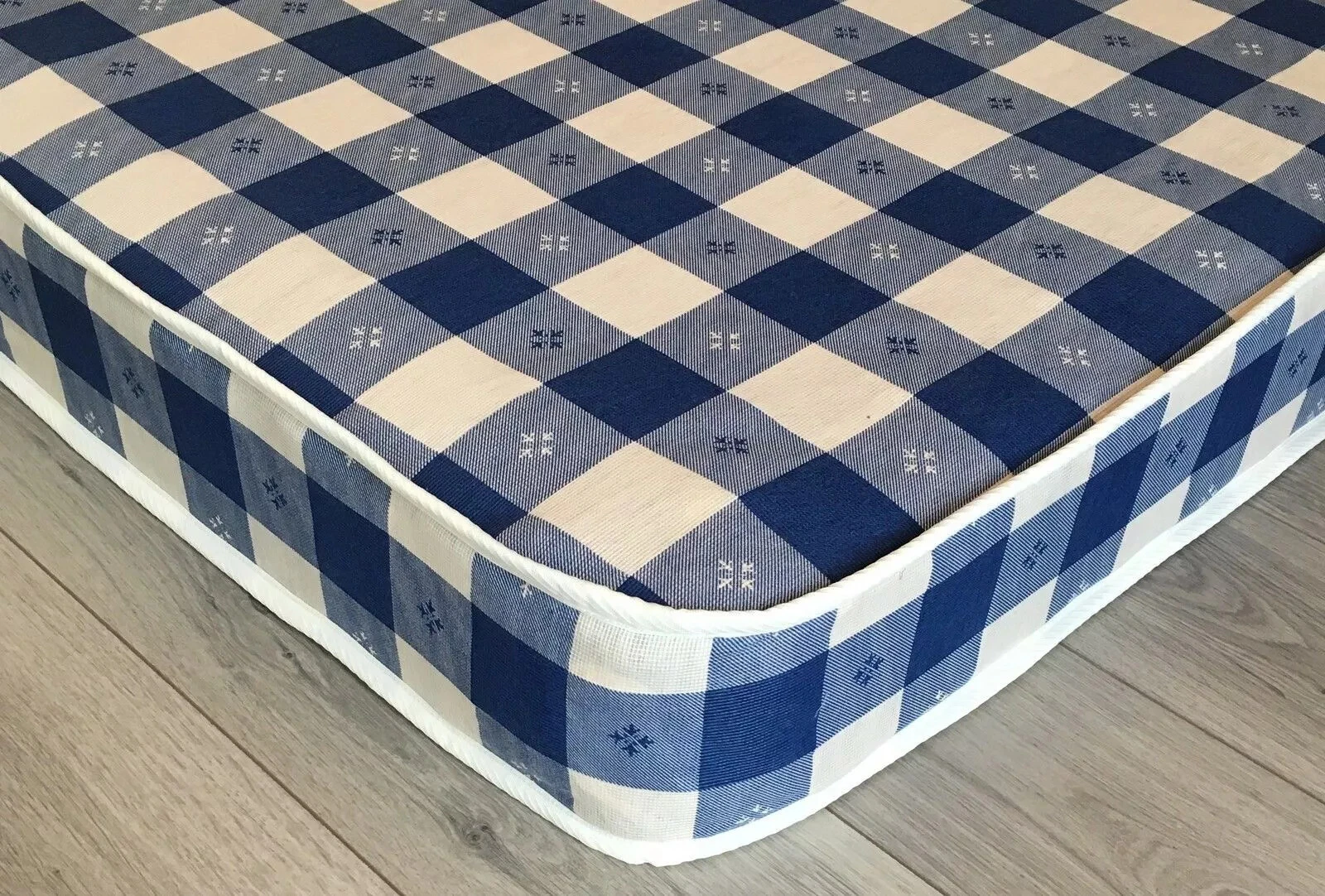 Economy Mattress Cheap Budget Mattress Dual Sided Innerspring Roll Up Mattress
Opens in a new window