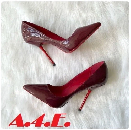 Maroon deals stiletto heels