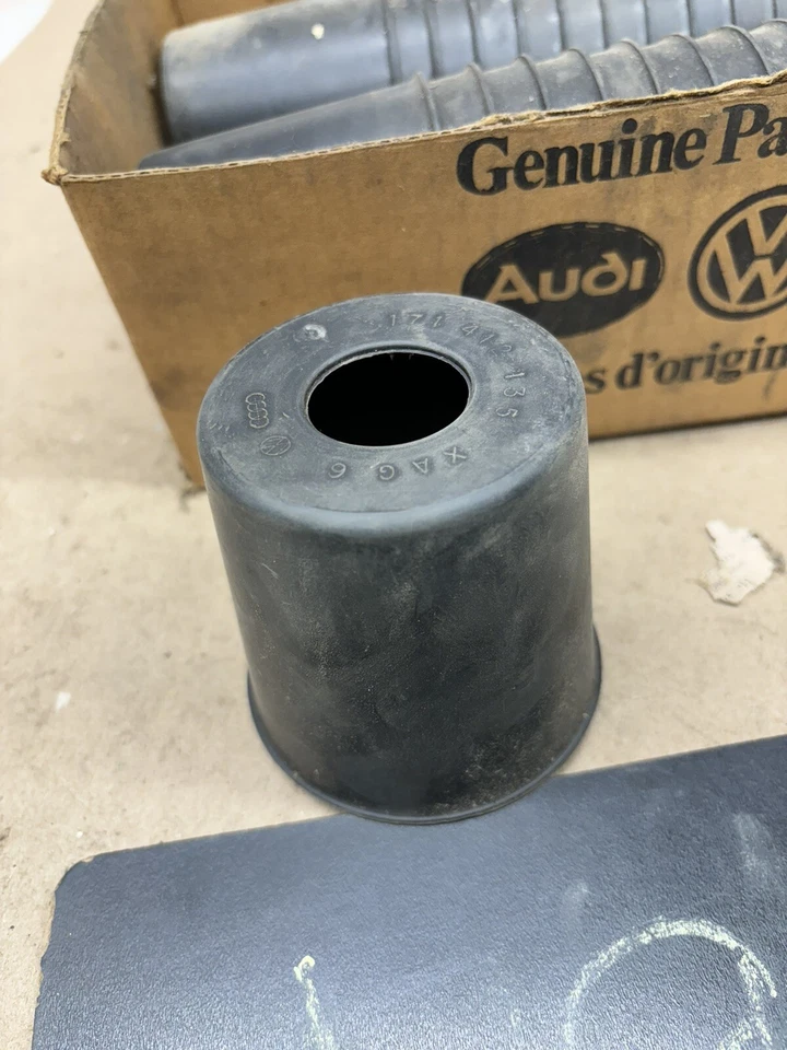 20 Front Strut Dust Boots VW Rabbit Scirocco Porsche 924 171 412 135 Nos Vintage - Image 2 of 4