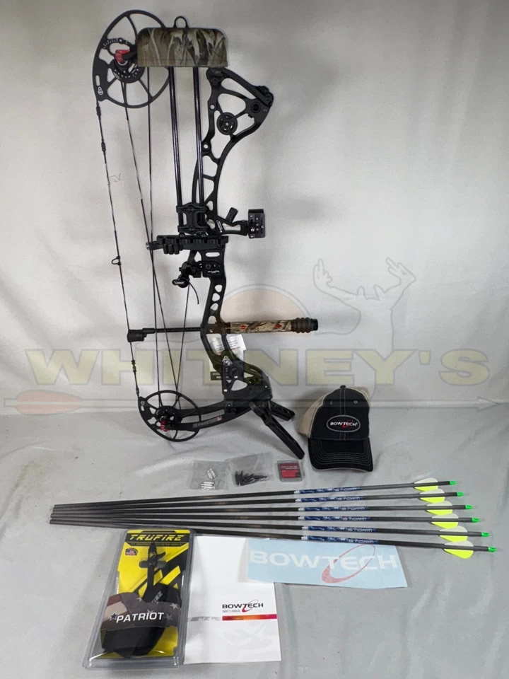 Bowtech CP28 - Right Hand - 60lbs - 24.5"-30" - Black - Package - Image 2 of 2