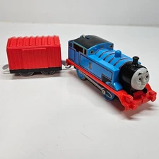 Thomas and Friends Trackmaster Thomas and Tender Motorized Engine Train WORKS