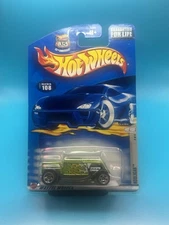 2002 Hot Wheels #108 Hot Rod Magazine Series 2/4 HOOLIGAN Green w/5 Spoke Wheels