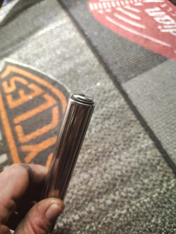 Cubierta antipolvo ajustador de cable de embrague para Harley Road Glide King Sportster 883 1200 Foto 4 de 4