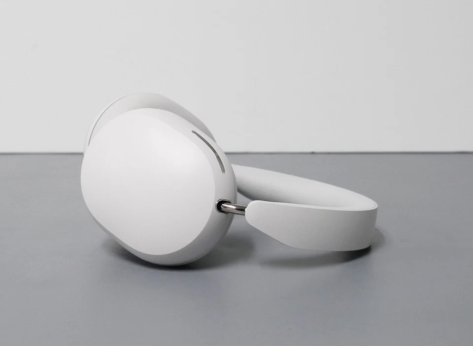 Sonos Ace ACEG1US1 Wireless Noise Canceling Headphones - White - Image 3 of 4